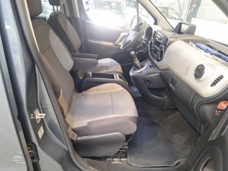 Peugeot Partner 1.6 HDi Outdoor 2013 – снимка 10