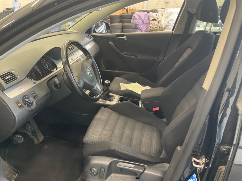 Volkswagen Passat 1.4 TSI Sportline 2010 – снимка 3