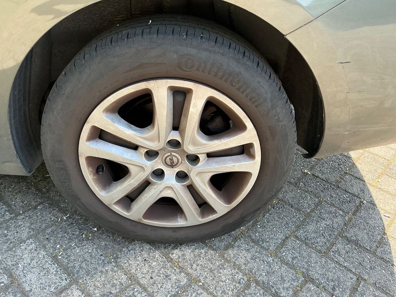 Opel Astra 1.6 CDTI DPF Edition Start/Stop 2019 – снимка 5