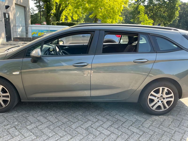 Opel Astra 1.6 CDTI DPF Edition Start/Stop 2019 – снимка 4