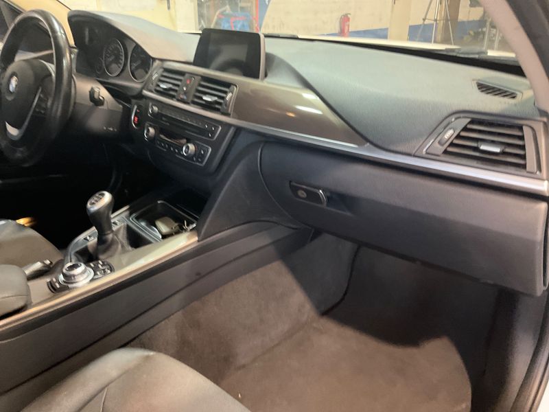 BMW 3er 320d 2013 – снимка 29