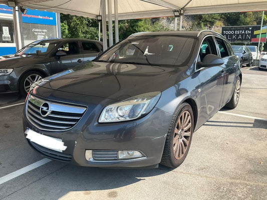 Opel Insignia Sports Tourer 2.0 CDTI Cosmo 2010 – снимка 1