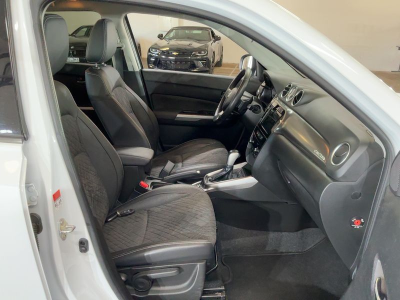 Suzuki Vitara 1.4 BoosterJet Comfort + 4x4 2020 – снимка 16