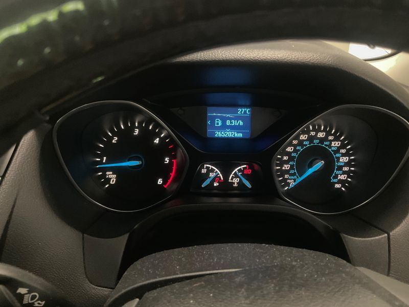 Ford Focus 1.6 TDCi Sport 2013 – снимка 4