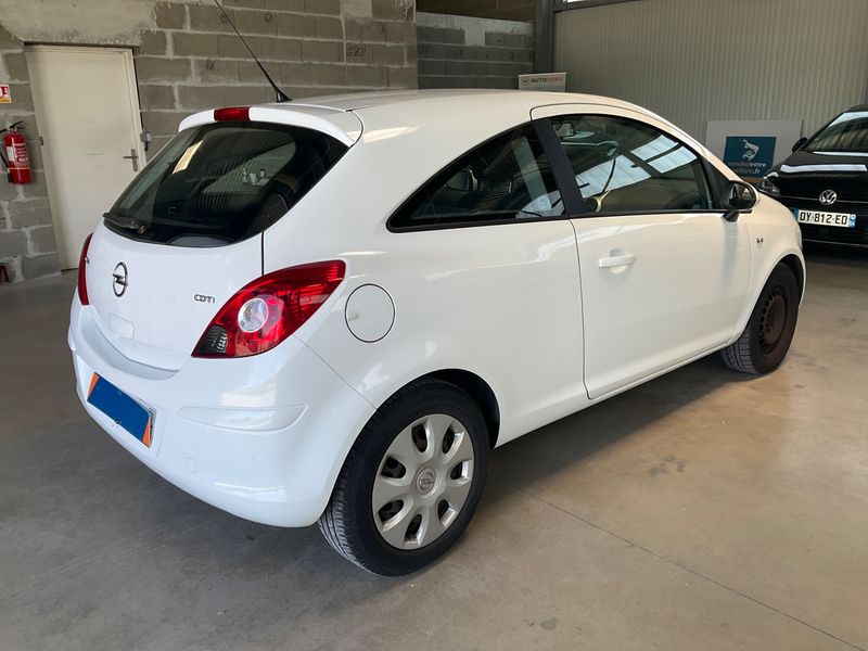 Opel Corsa 1.3 CDTI Affaire 2012 – снимка 2