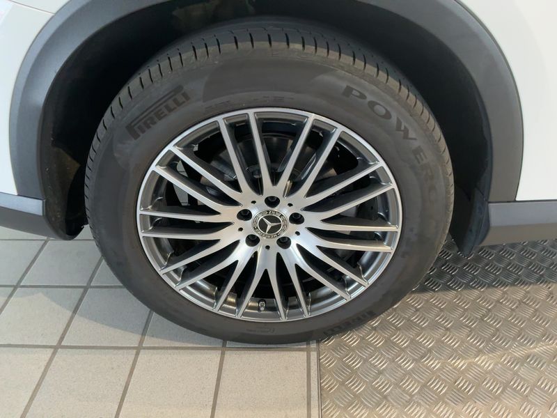 Mercedes-Benz GLC-Klasse GLC 220 d Mild-Hybrid 4Matic Avantgarde 2023 – снимка 9