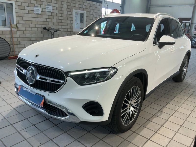 Mercedes-Benz GLC-Klasse GLC 220 d Mild-Hybrid 4Matic Avantgarde 2023 – снимка 1