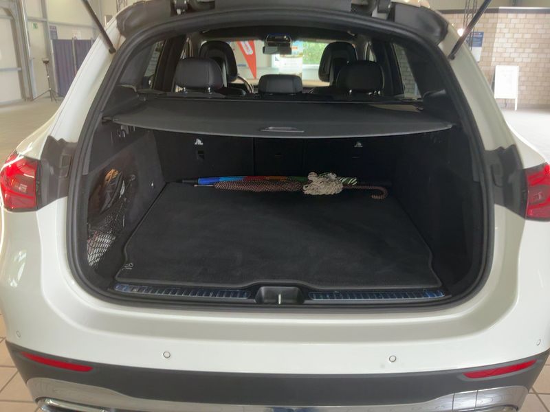 Mercedes-Benz GLC-Klasse GLC 220 d Mild-Hybrid 4Matic Avantgarde 2023 – снимка 15