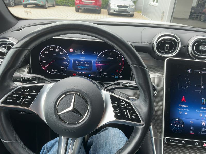 Mercedes-Benz GLC-Klasse GLC 220 d Mild-Hybrid 4Matic Avantgarde 2023 – снимка 17