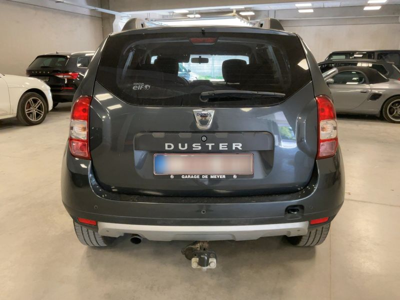 Dacia Duster 1.2 TCe Prestige 4x2 2016 – снимка 7