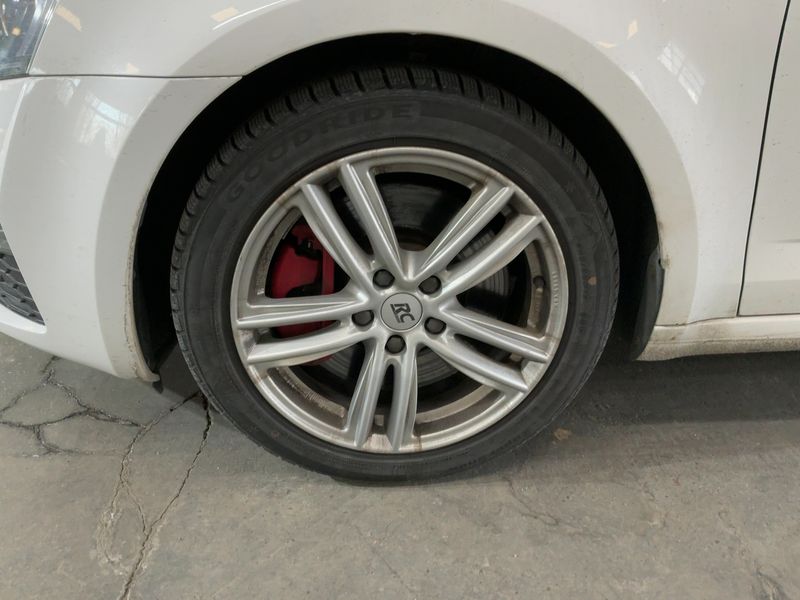 Skoda Octavia 2.0 TDI RS 2014 – снимка 3
