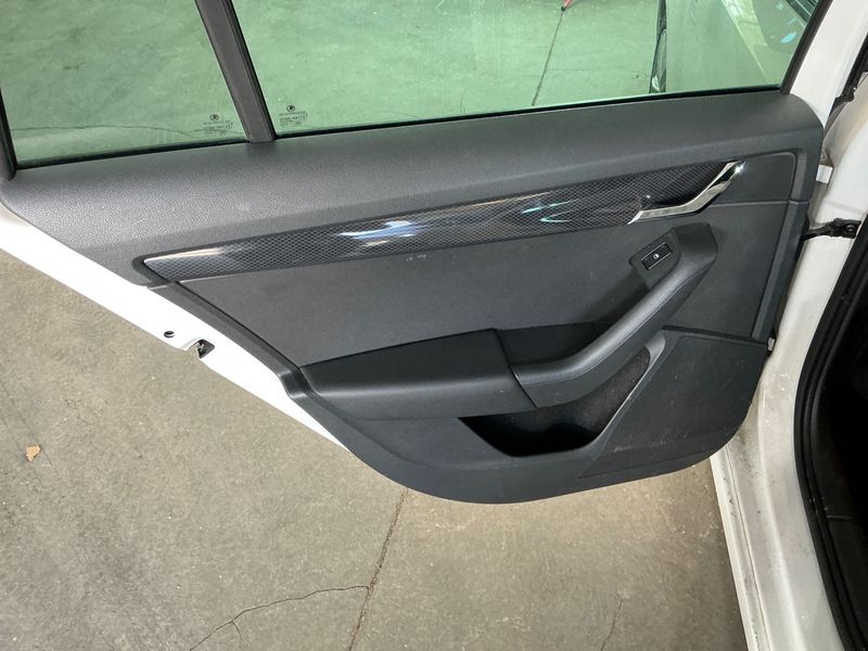 Skoda Octavia 2.0 TDI RS 2014 – снимка 39