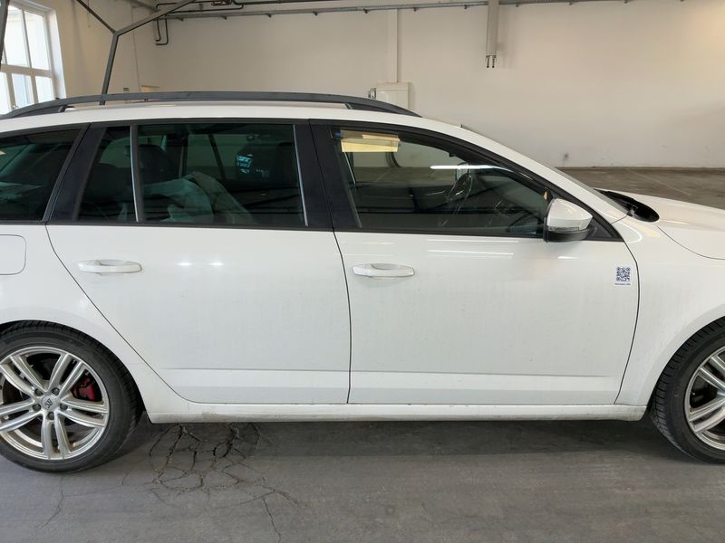 Skoda Octavia 2.0 TDI RS 2014 – снимка 10