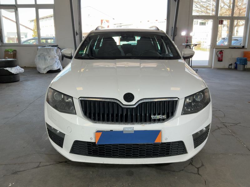 Skoda Octavia 2.0 TDI RS 2014 – снимка 14