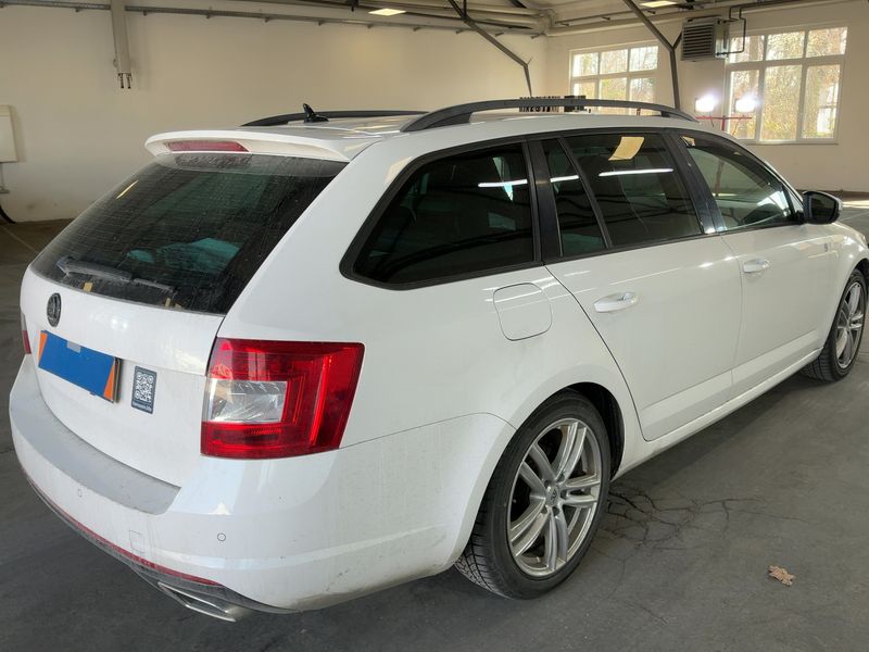 Skoda Octavia 2.0 TDI RS 2014 – снимка 8