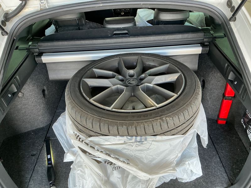 Skoda Octavia 2.0 TDI RS 2014 – снимка 15