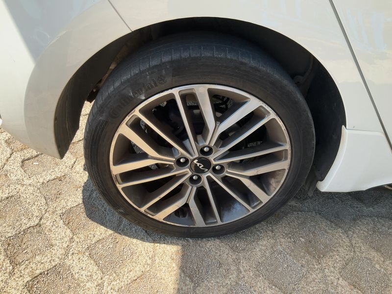 Kia Rio 1.0 TGDI Mild-Hybrid GT Line 2022 – снимка 9