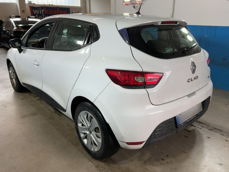 Renault Clio 1.5 dCi Energy Life 2017 – снимка 6