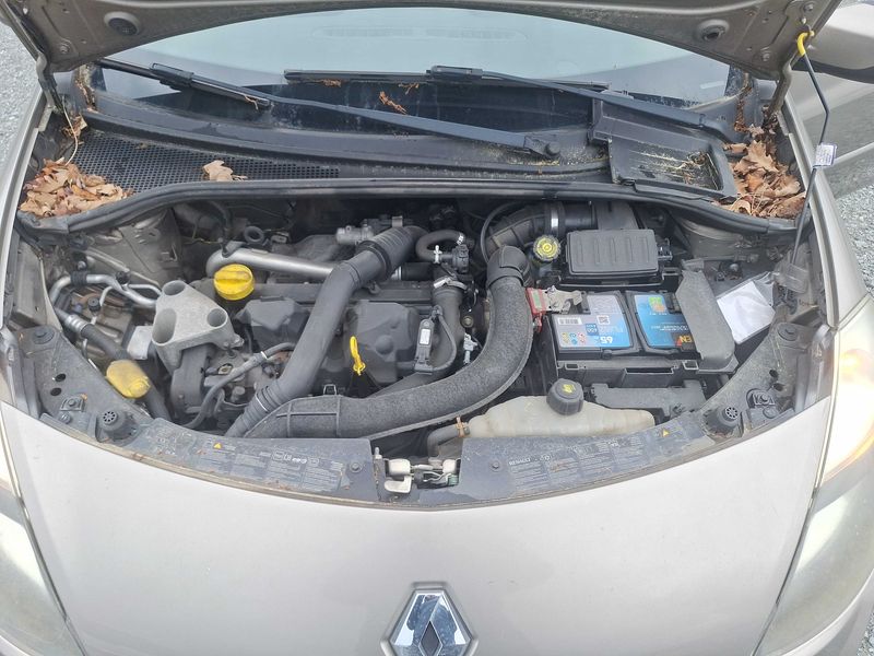 Renault Clio 1.5 dCi Dynamique TomTom 2010 – снимка 8
