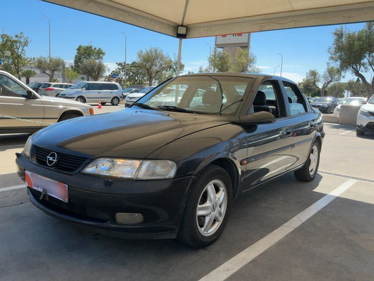 Opel Vectra 2.0 Basis 1997 – снимка 1