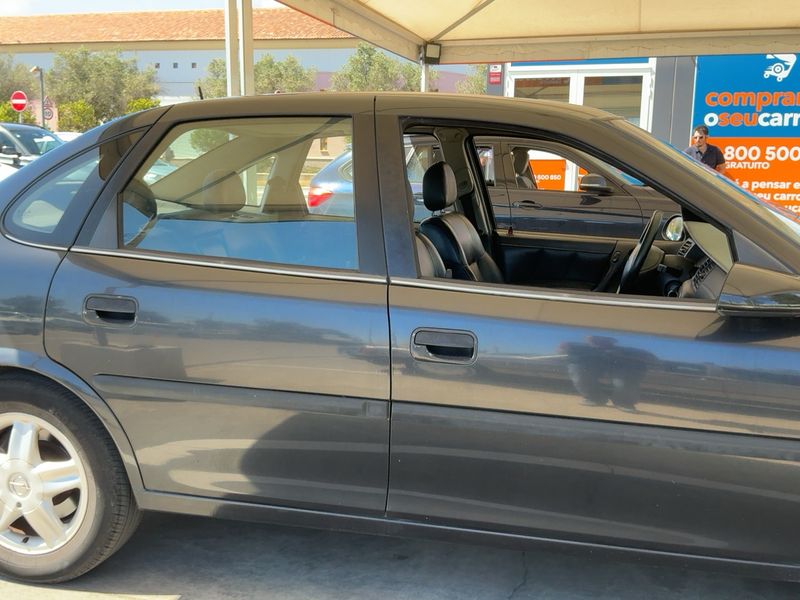 Opel Vectra 2.0 Basis 1997 – снимка 10