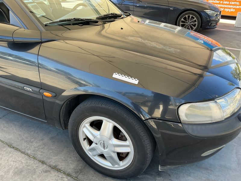 Opel Vectra 2.0 Basis 1997 – снимка 21