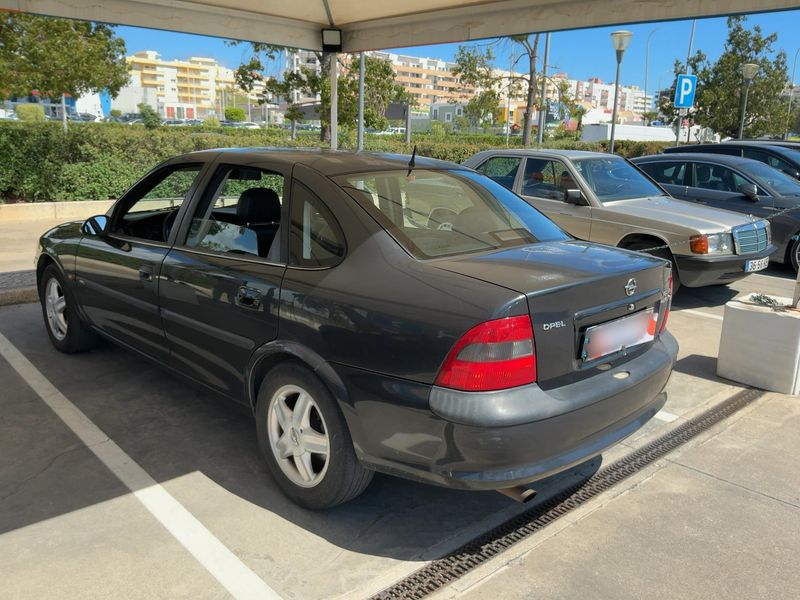 Opel Vectra 2.0 Basis 1997 – снимка 6