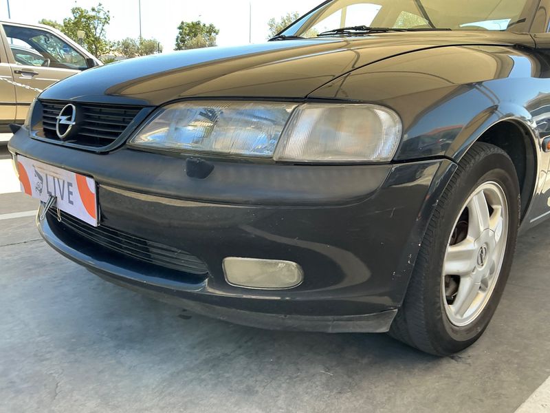 Opel Vectra 2.0 Basis 1997 – снимка 49