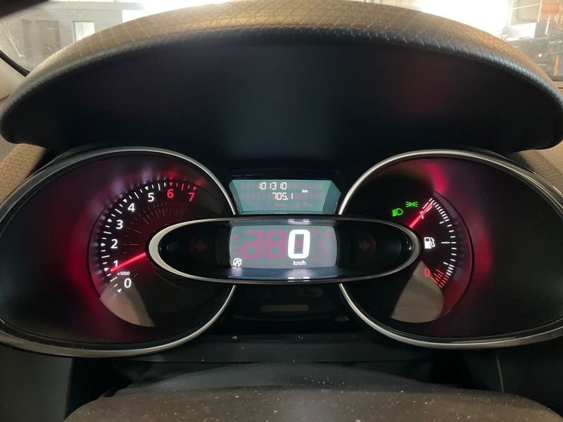 Renault Clio 1.2 TCe Intens 2017 – снимка 18