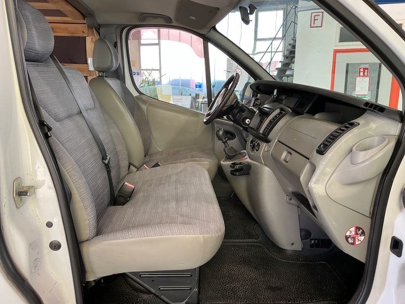 Renault Trafic 2.0 dCi L1H1 2,7t 2007 – снимка 3
