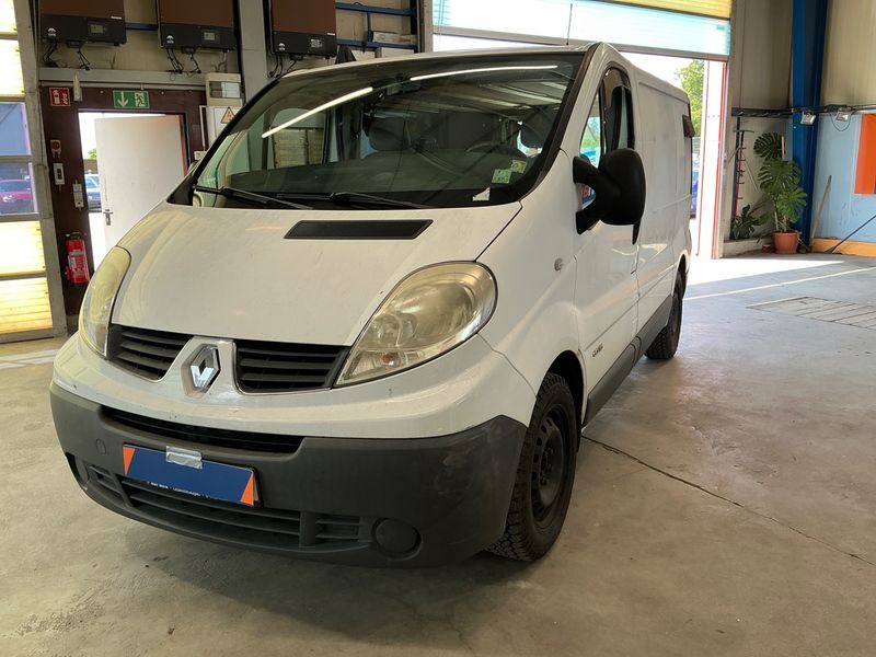 Renault Trafic 2.0 dCi L1H1 2,7t 2007 – снимка 1