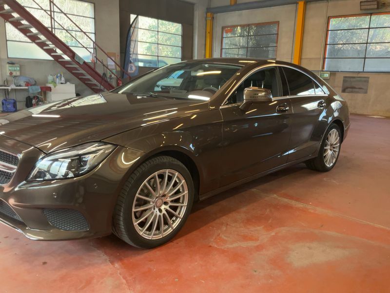 Mercedes-Benz CLS-Klasse CLS 350 d 4Matic BlueTEC 2015 – снимка 2