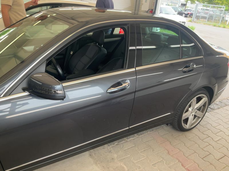 Mercedes-Benz C-Klasse C 250 CDI 4Matic BlueEfficiency Avantgarde 2013 – снимка 4