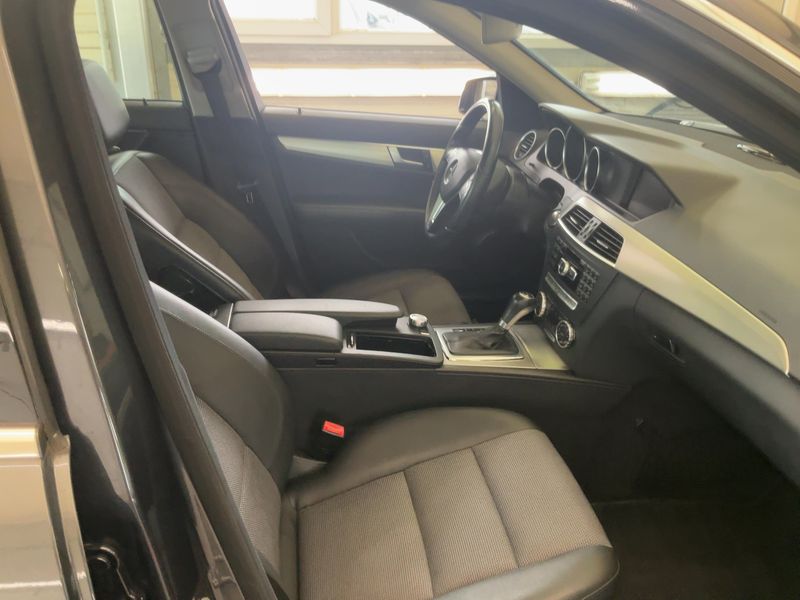 Mercedes-Benz C-Klasse C 250 CDI 4Matic BlueEfficiency Avantgarde 2013 – снимка 16