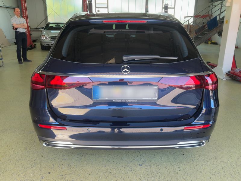 Mercedes-Benz E-Klasse E 200 Mild-Hybrid T Avantgarde Advanced 2024 – снимка 7