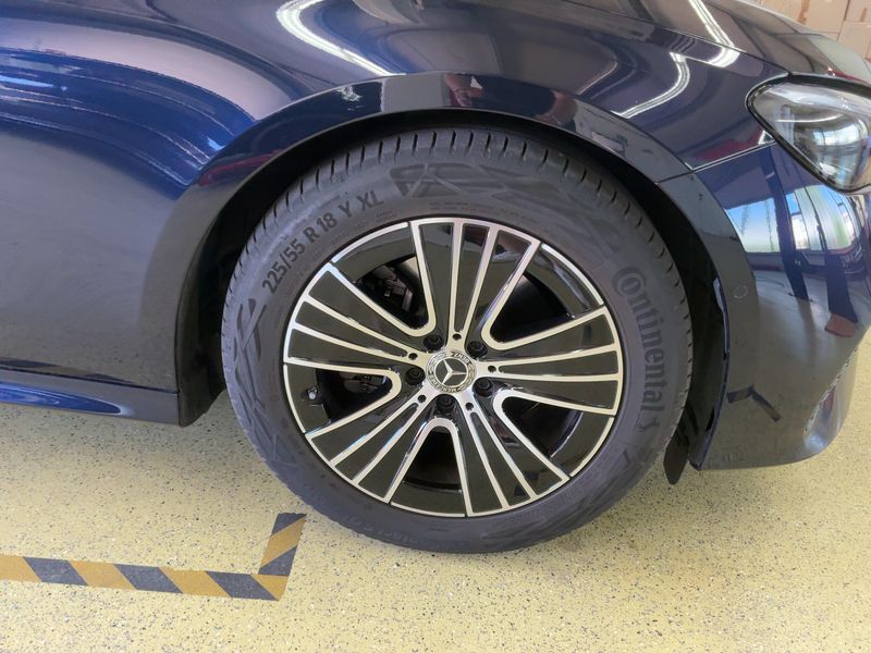 Mercedes-Benz E-Klasse E 200 Mild-Hybrid T Avantgarde Advanced 2024 – снимка 11