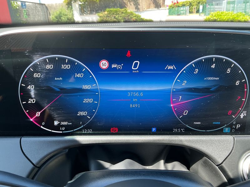 Mercedes-Benz E-Klasse E 200 Mild-Hybrid T Avantgarde Advanced 2024 – снимка 18