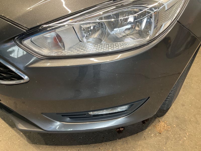 Ford Focus 1.0 EcoBoost Business 2018 – снимка 46