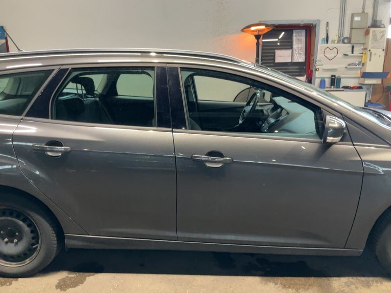 Ford Focus 1.0 EcoBoost Business 2018 – снимка 10