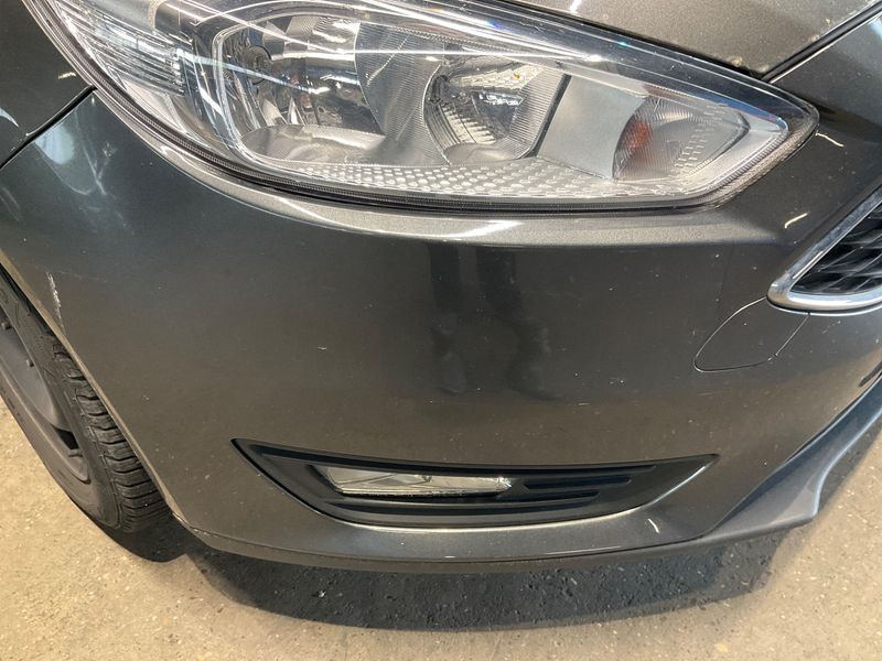Ford Focus 1.0 EcoBoost Business 2018 – снимка 48