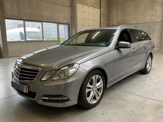 Mercedes-Benz E-Klasse E 200 CDI T BlueEfficiency Avantgarde 2012 – снимка 1