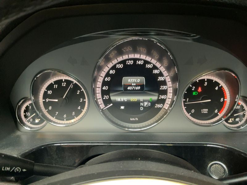 Mercedes-Benz E-Klasse E 200 CDI T BlueEfficiency Avantgarde 2012 – снимка 4