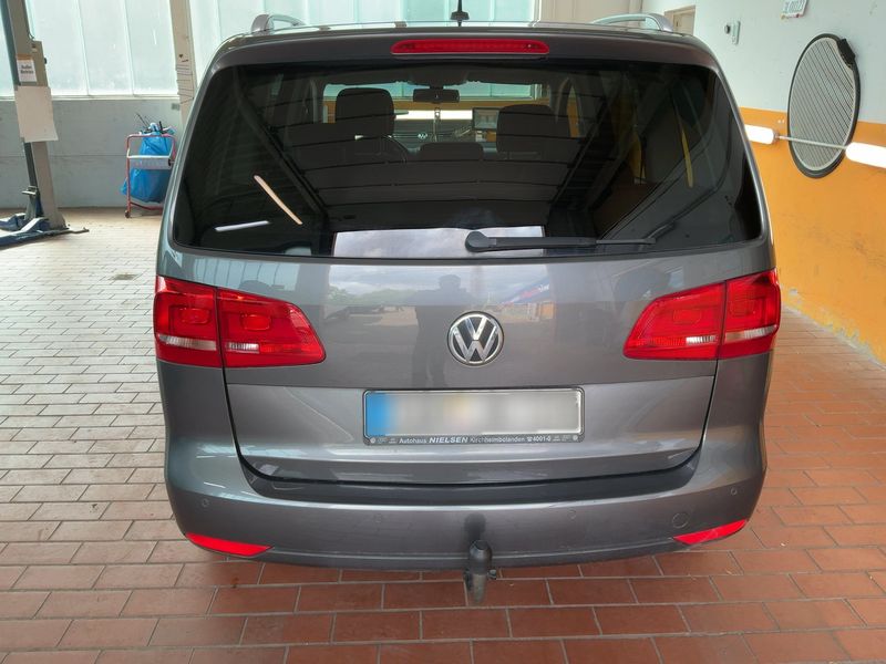 Volkswagen Touran 1.6 TDI Cup BlueMotion Tech 2014 – снимка 7