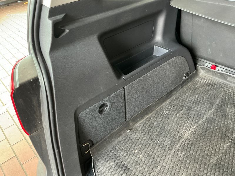 Volkswagen Touran 1.6 TDI Cup BlueMotion Tech 2014 – снимка 42