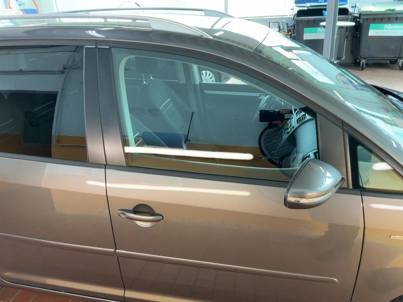 Volkswagen Touran 1.6 TDI Cup BlueMotion Tech 2014 – снимка 10
