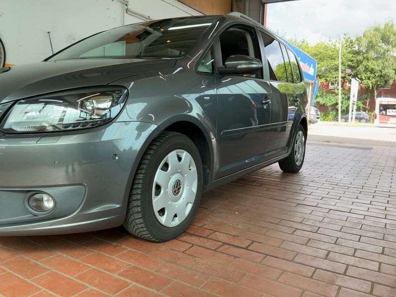 Volkswagen Touran 1.6 TDI Cup BlueMotion Tech 2014 – снимка 2
