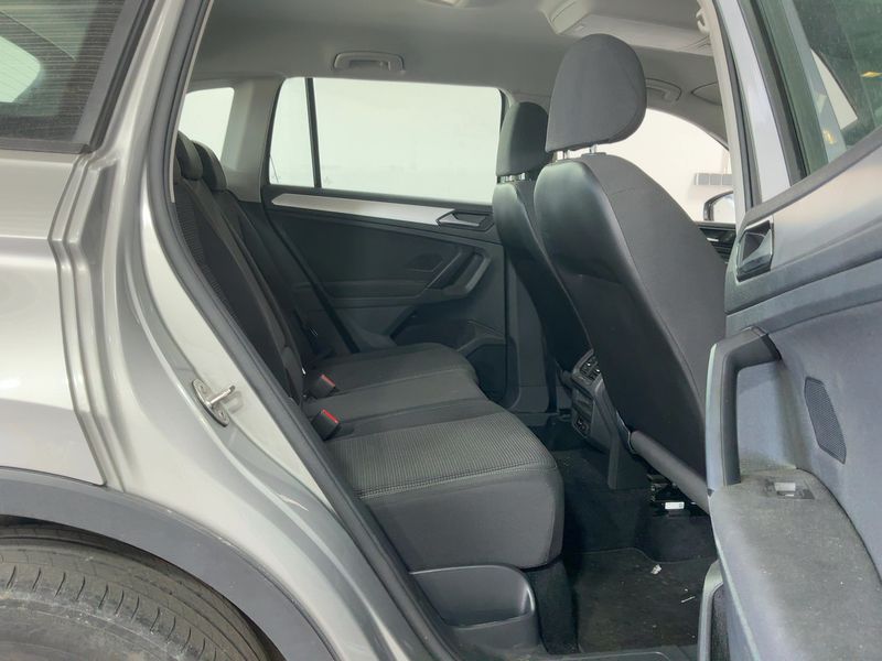 Volkswagen Tiguan 2.0 TDI Trendline 4Motion BlueMotion Tech 2017 – снимка 19