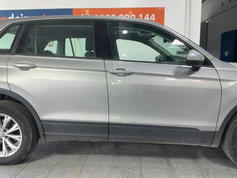 Volkswagen Tiguan 2.0 TDI Trendline 4Motion BlueMotion Tech 2017 – снимка 10