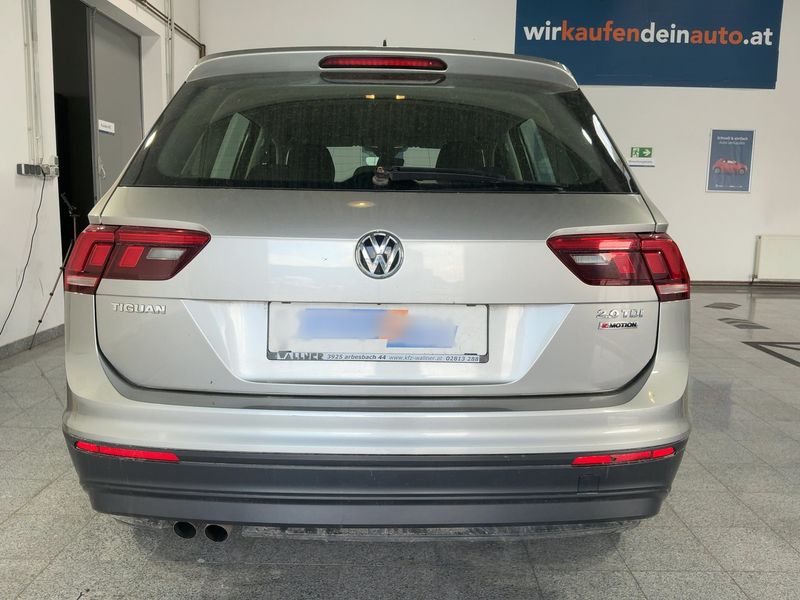 Volkswagen Tiguan 2.0 TDI Trendline 4Motion BlueMotion Tech 2017 – снимка 7