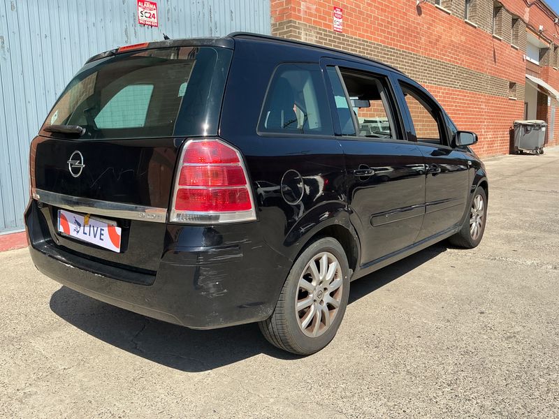 Opel Zafira 1.9 CDTI Enjoy 2007 – снимка 2